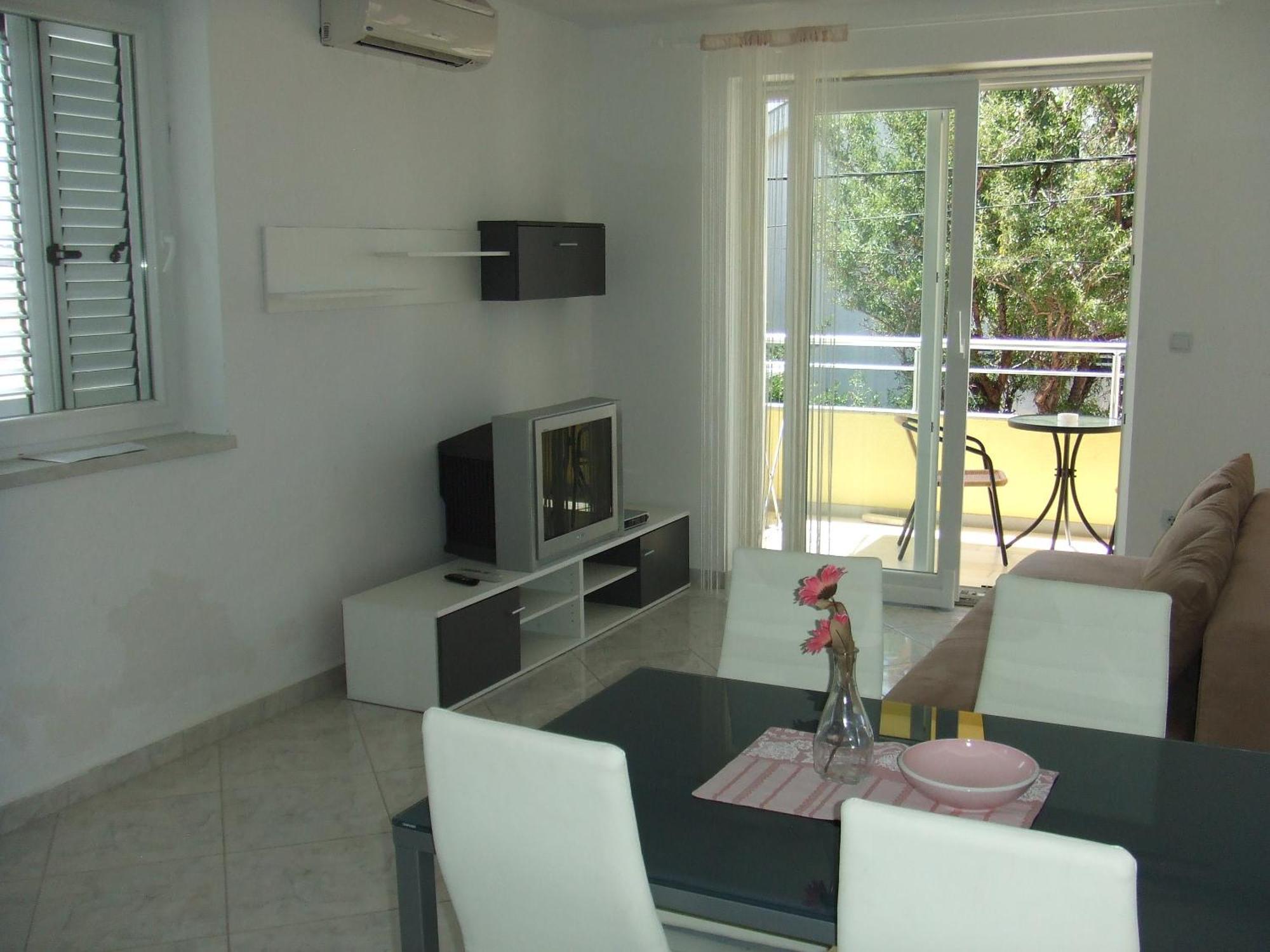 Apartments Diva โนวาลยา ภายนอก รูปภาพ